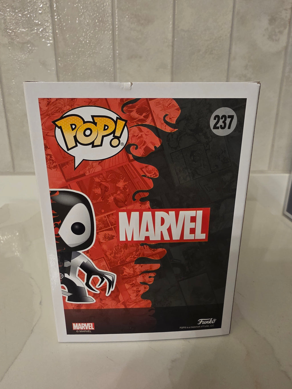 Funko Pop! Marvel Deadpool/Venom 237 (pre-owned)