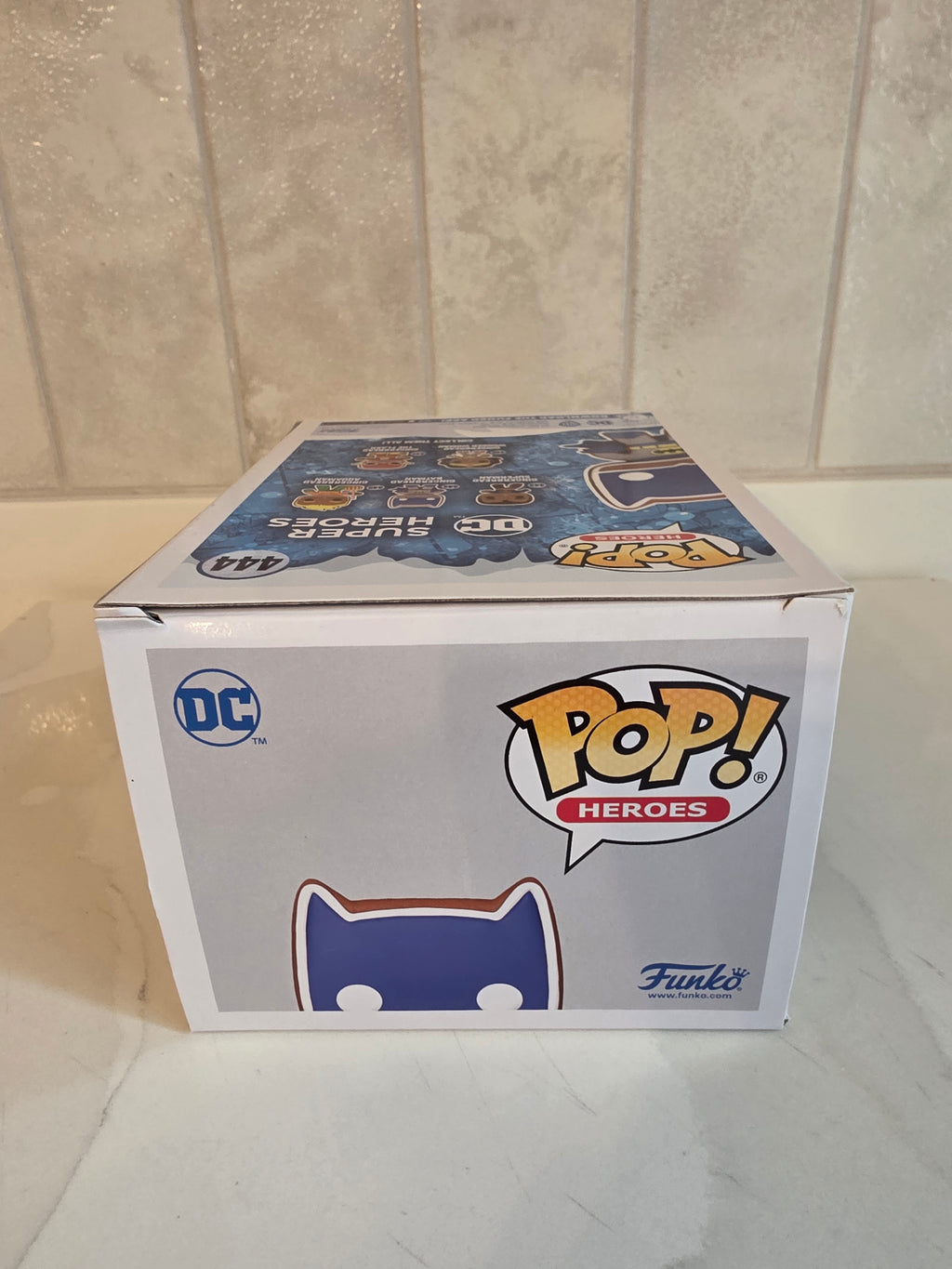 Funko Pop! Gingerbread Batman 444 (pre-owned)