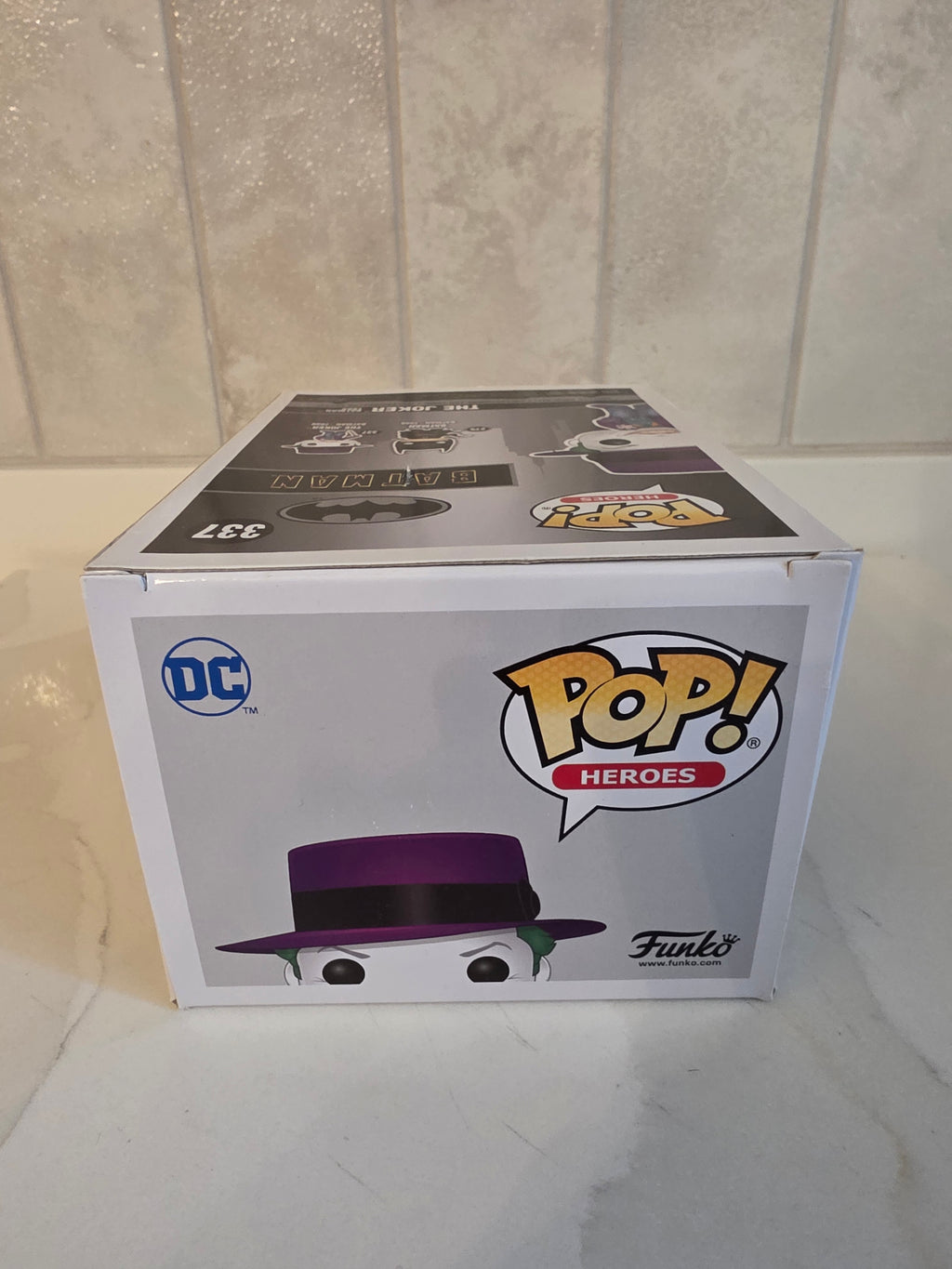 Funko Pop! The Joker 337 (pre-owned)