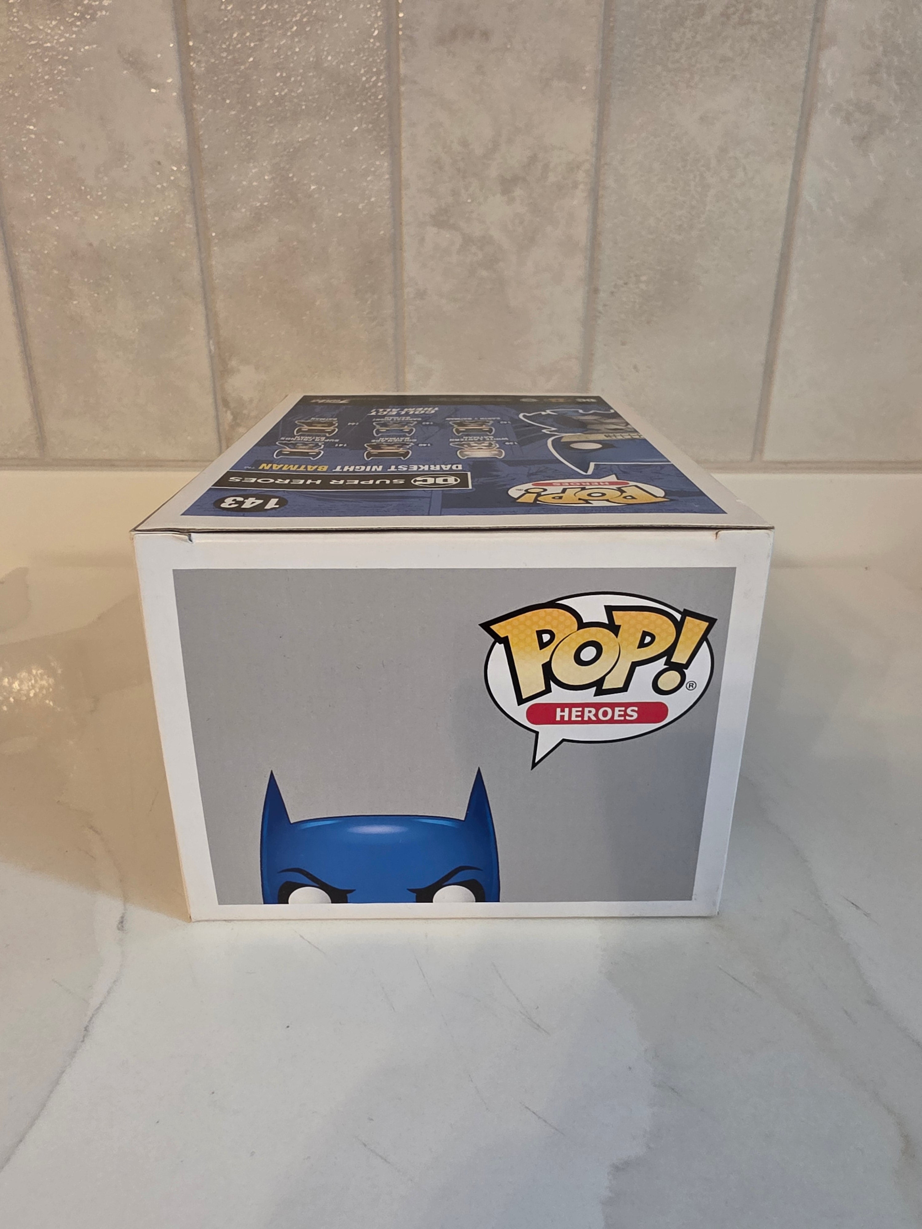 Funko Pop! Darkest Night Batman 143 (pre-owned)