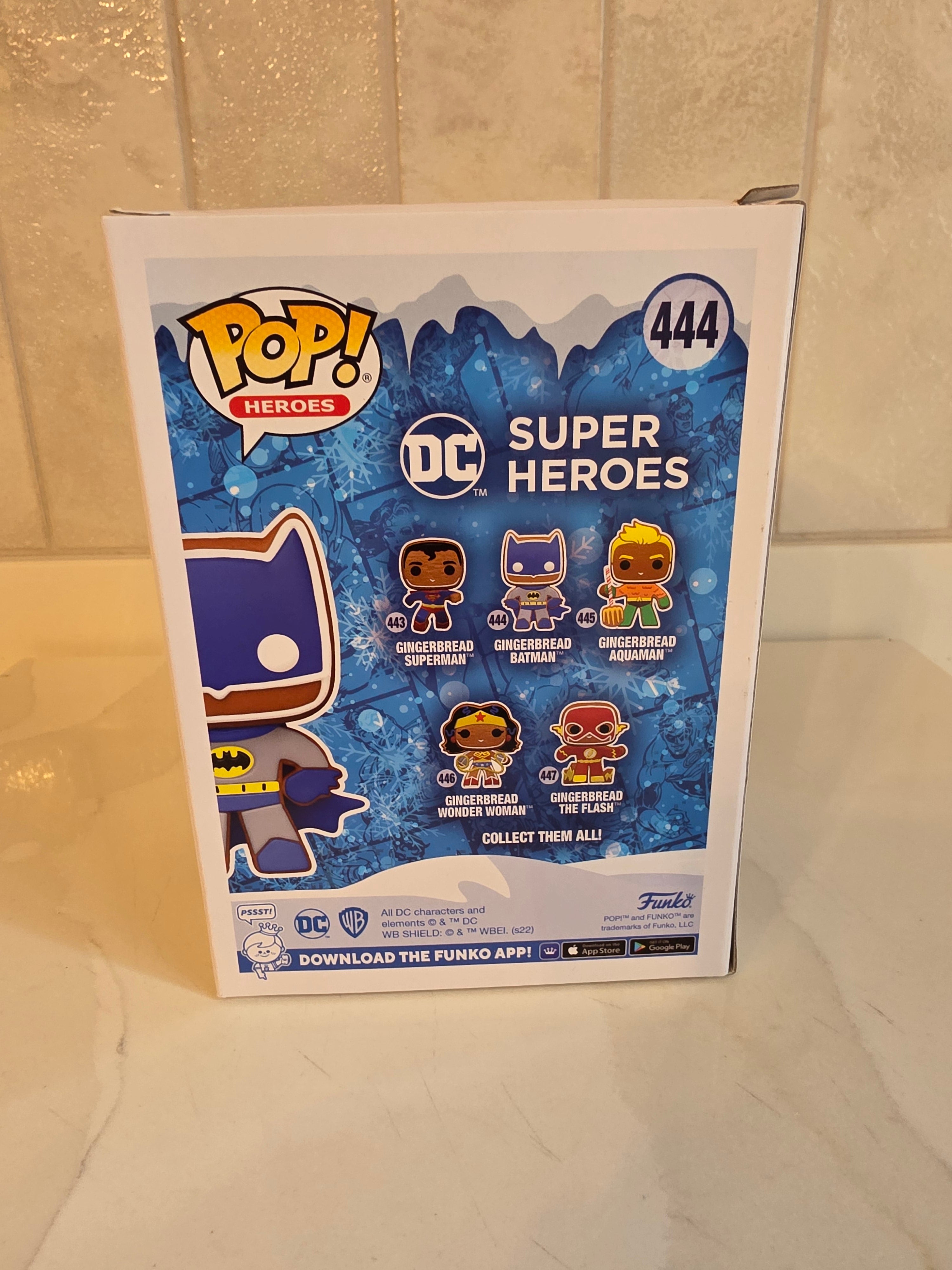 Funko Pop! Gingerbread Batman 444 (pre-owned)