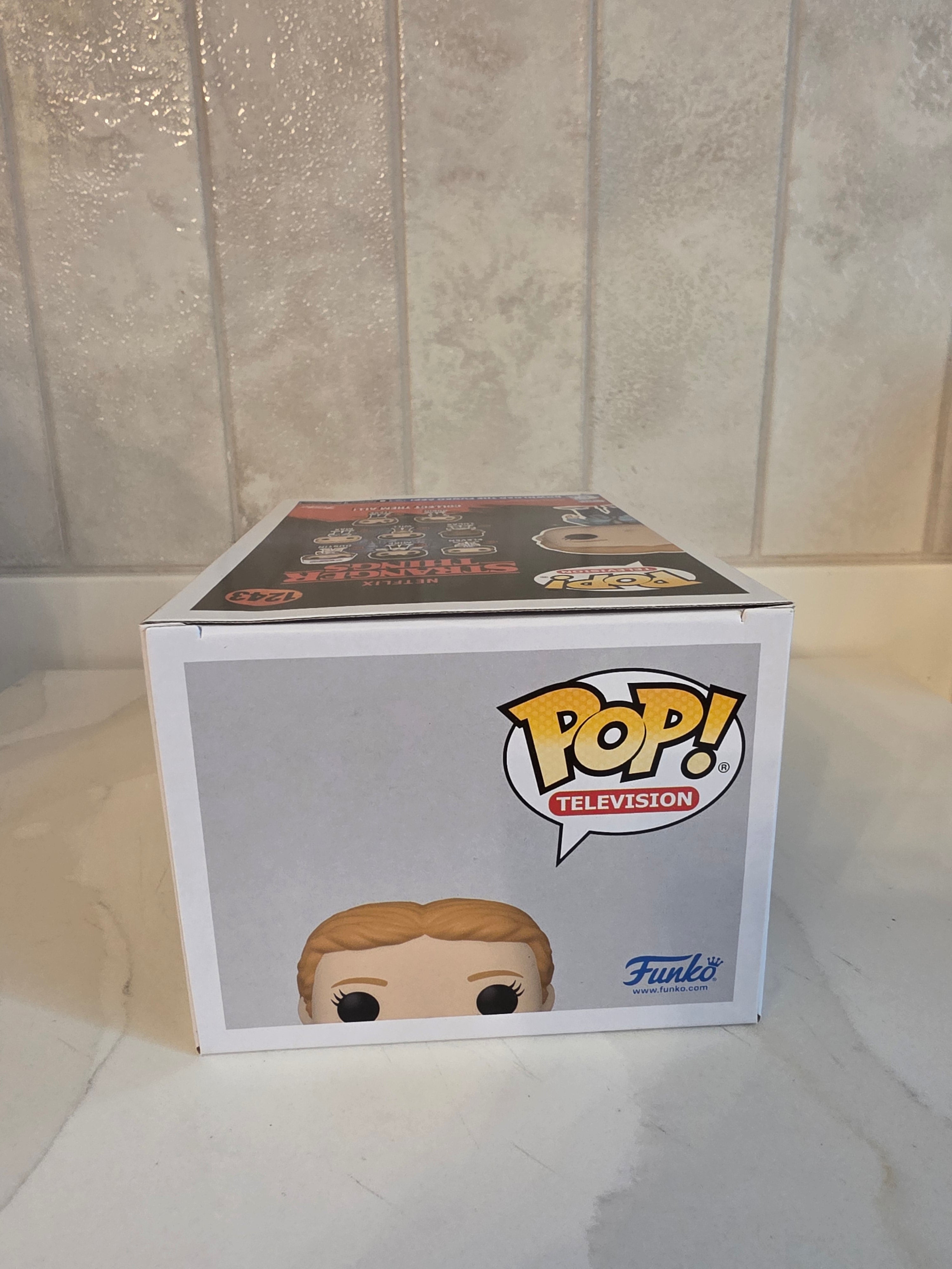 Funko Pop! Stranger Things Max 1243 (pre-owned)