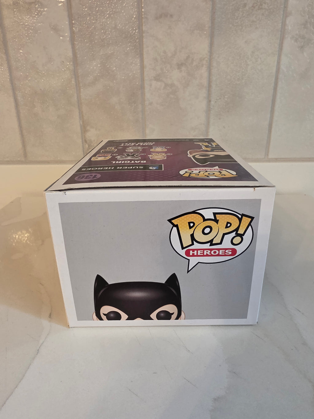 Funko Pop! Batgirl 136 (pre-owned)