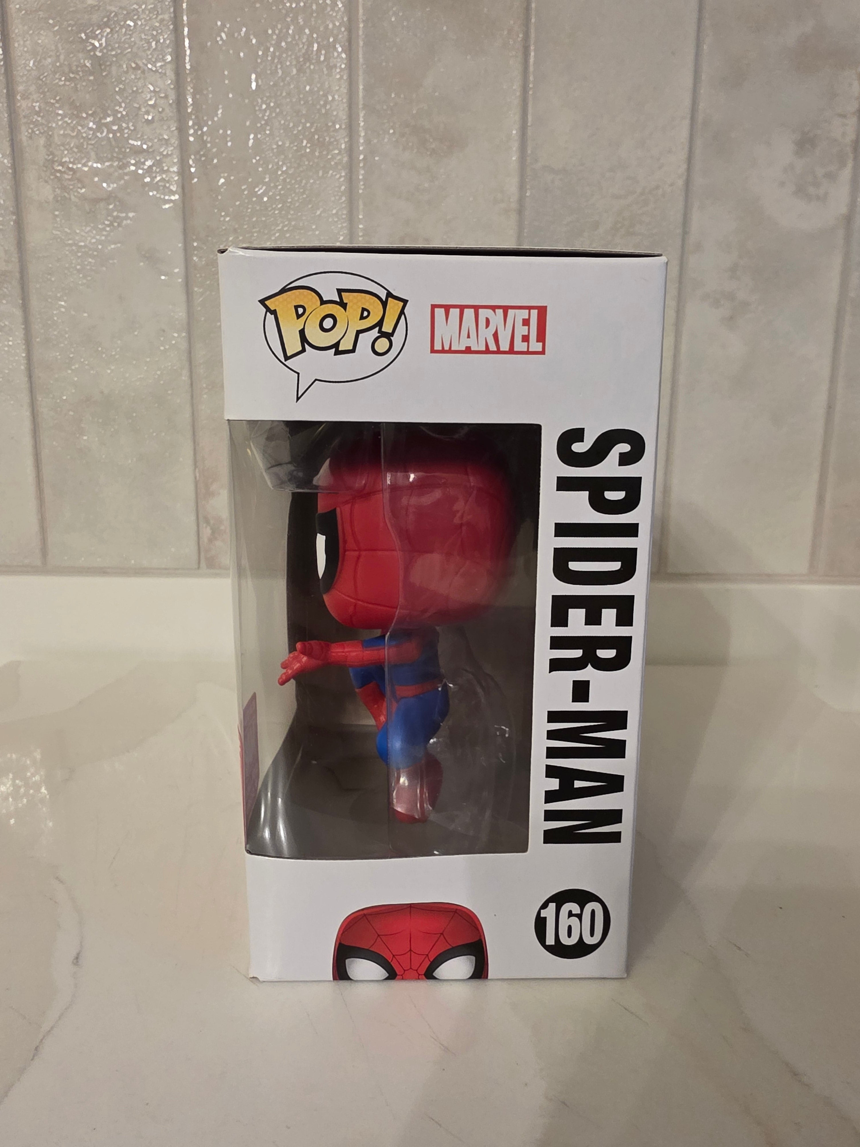 Funko Pop! Marvel Spider-man 160 (pre-owned)