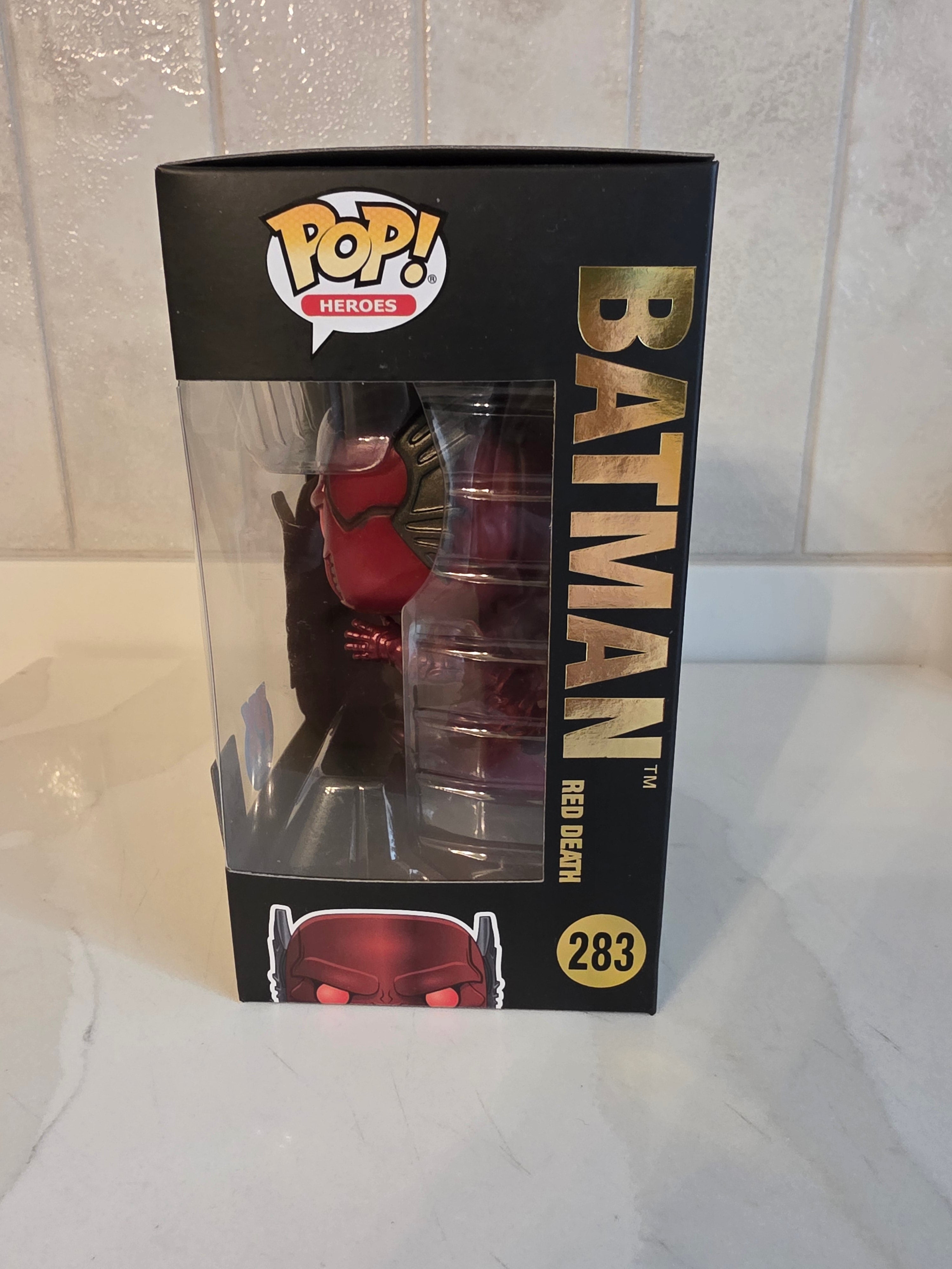Funko Pop! Batman 283 (pre-owned)
