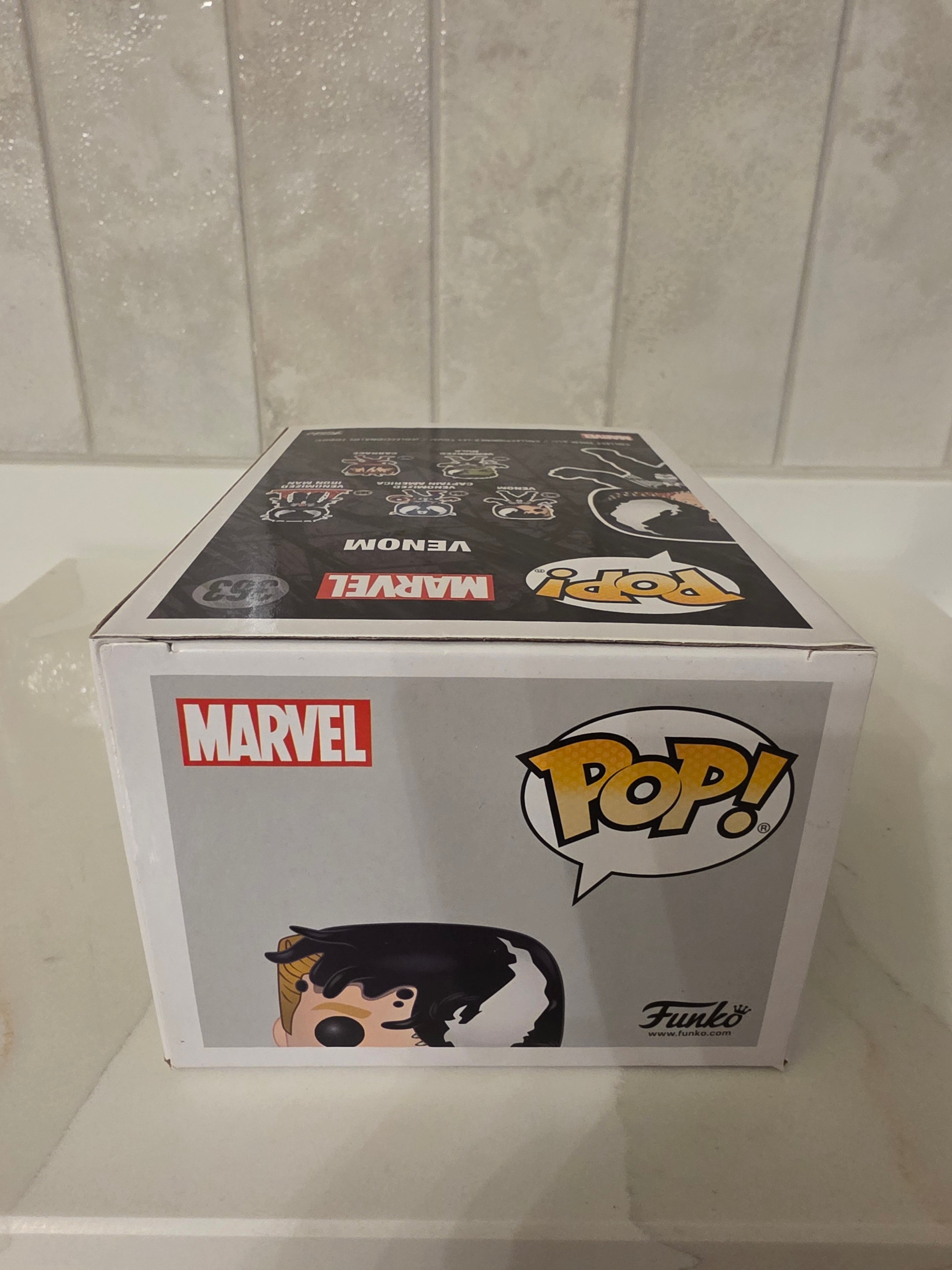 Funko Pop! Marvel Venom 363 (pre-owned)