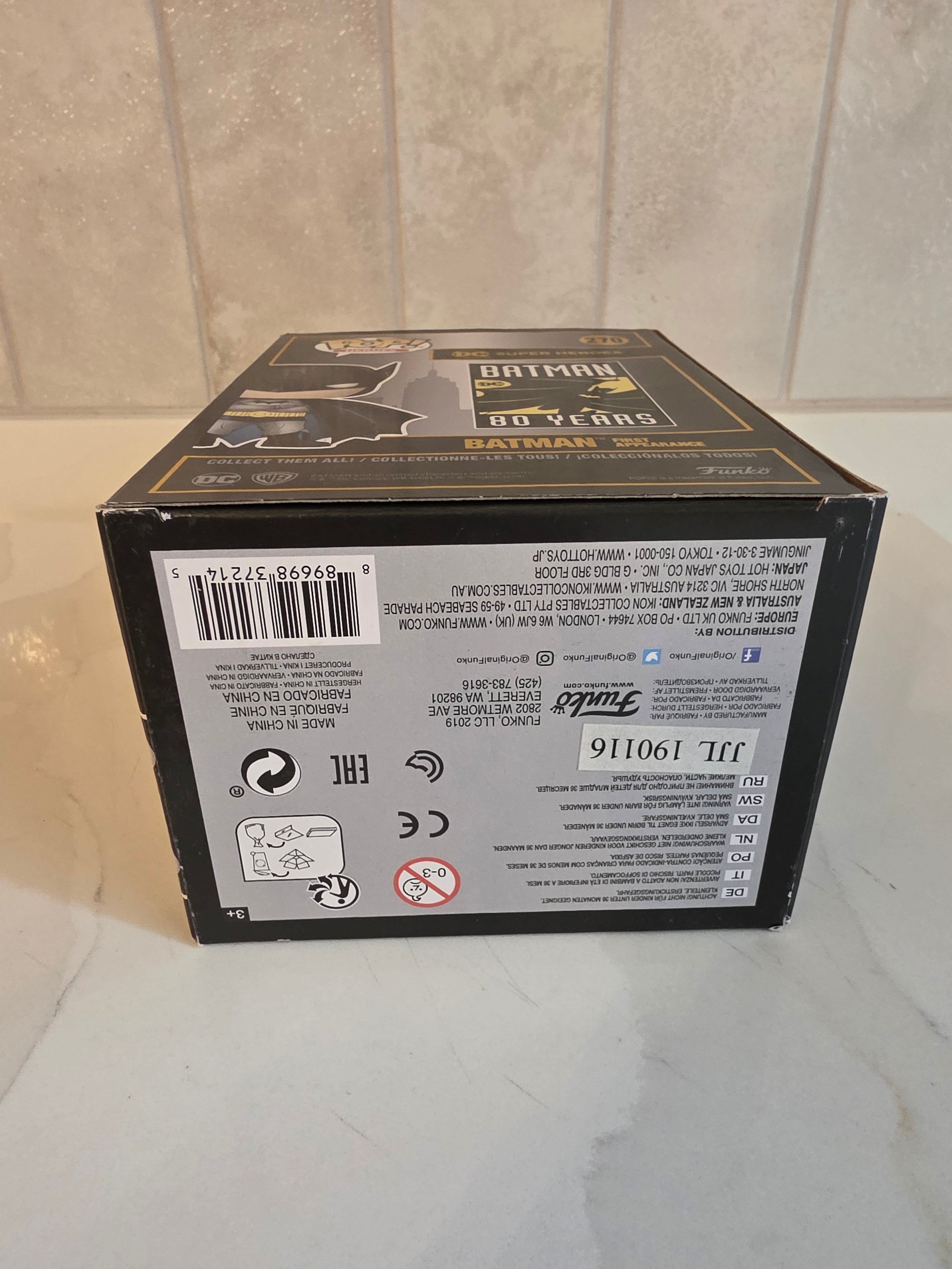 Funko Pop! Batman first appearance 270 (pre-owned)
