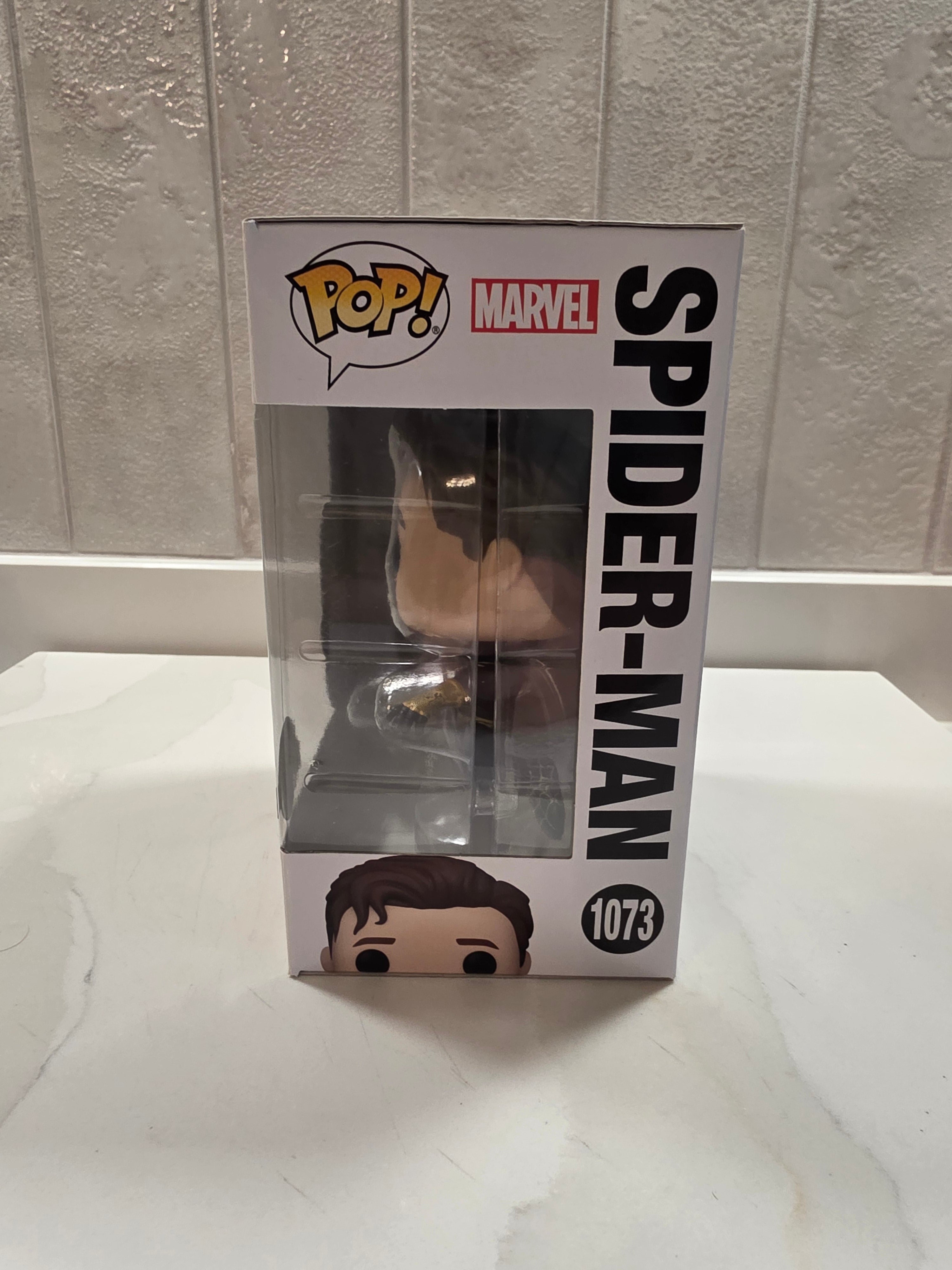 Funko Pop! Marvel Spider-man 1073 (pre-owned)