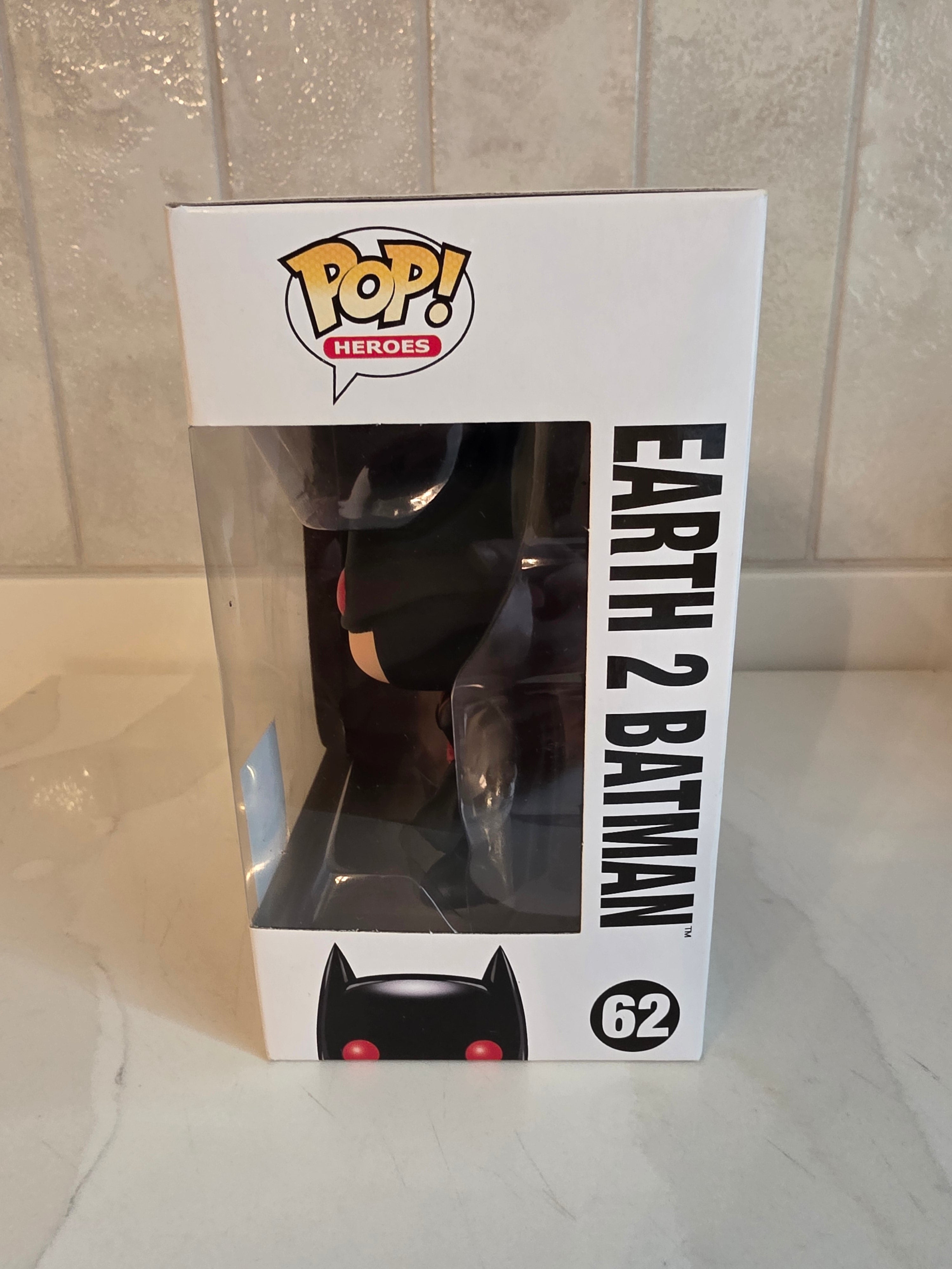 Funko Pop! Earth 2 Batman 62 (pre-owned)