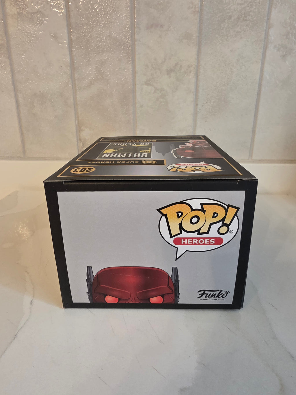 Funko Pop! Batman 283 (pre-owned)