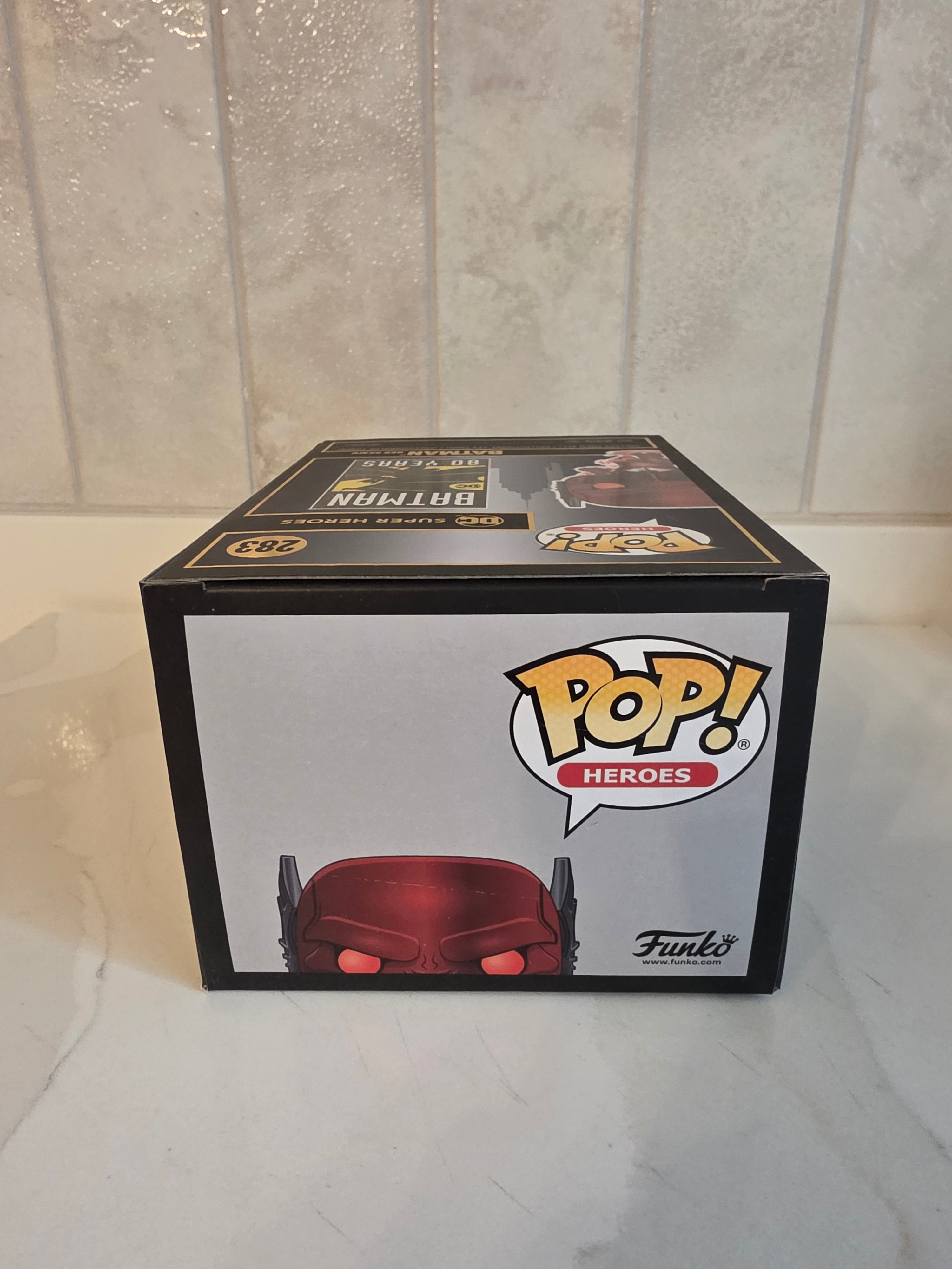 Funko Pop! Batman 283 (pre-owned)