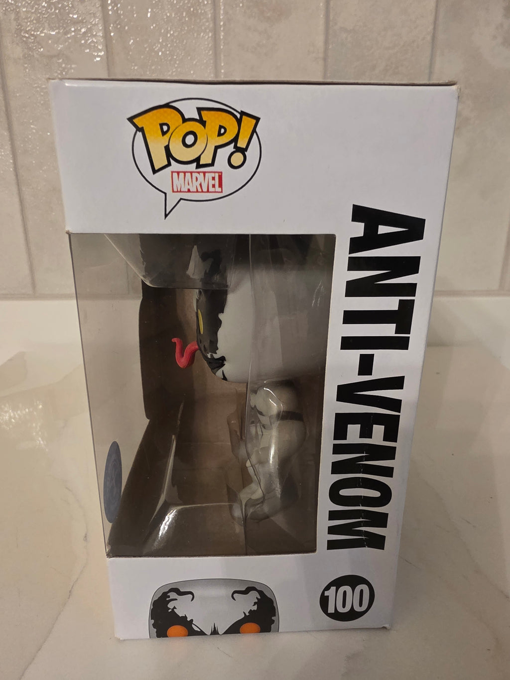Funko Pop! Marvel Anti-venom 100 (underground toys exclusive) (pre-owned)