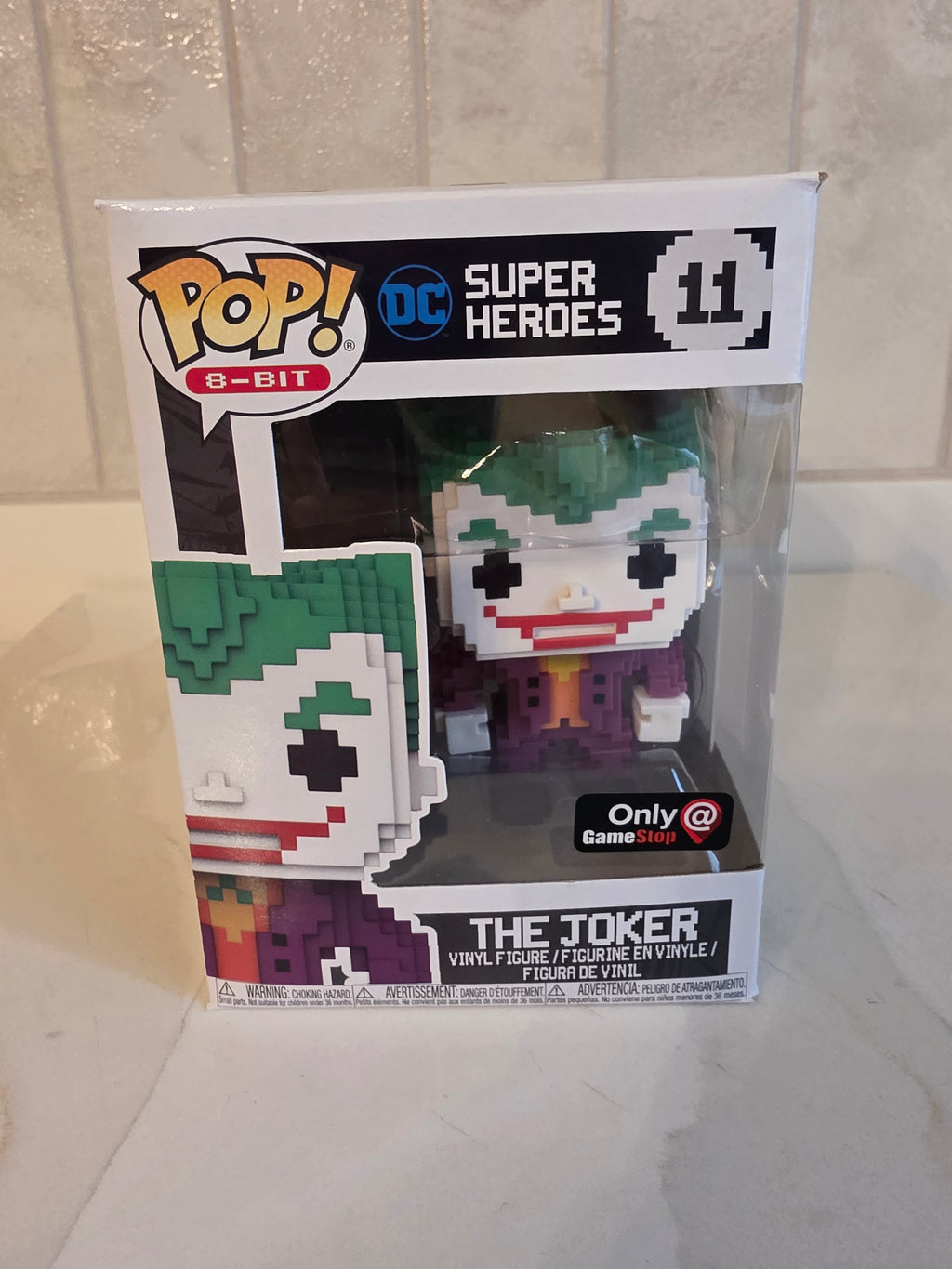 Funko Pop! 8-bit The Joker 11 (pre-owned)