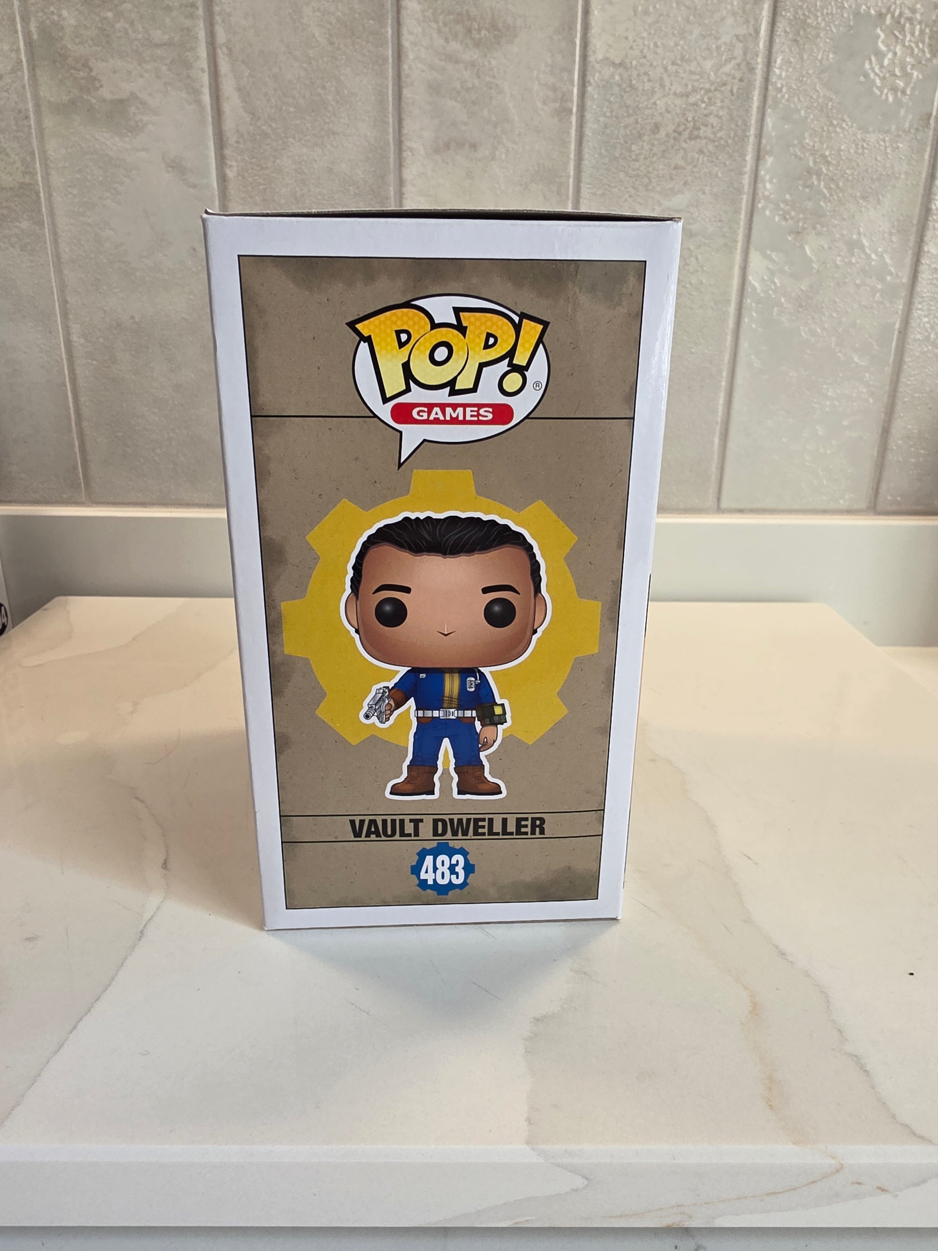 Funko Pop! Games Vault Dweller 483 (pre-owned)